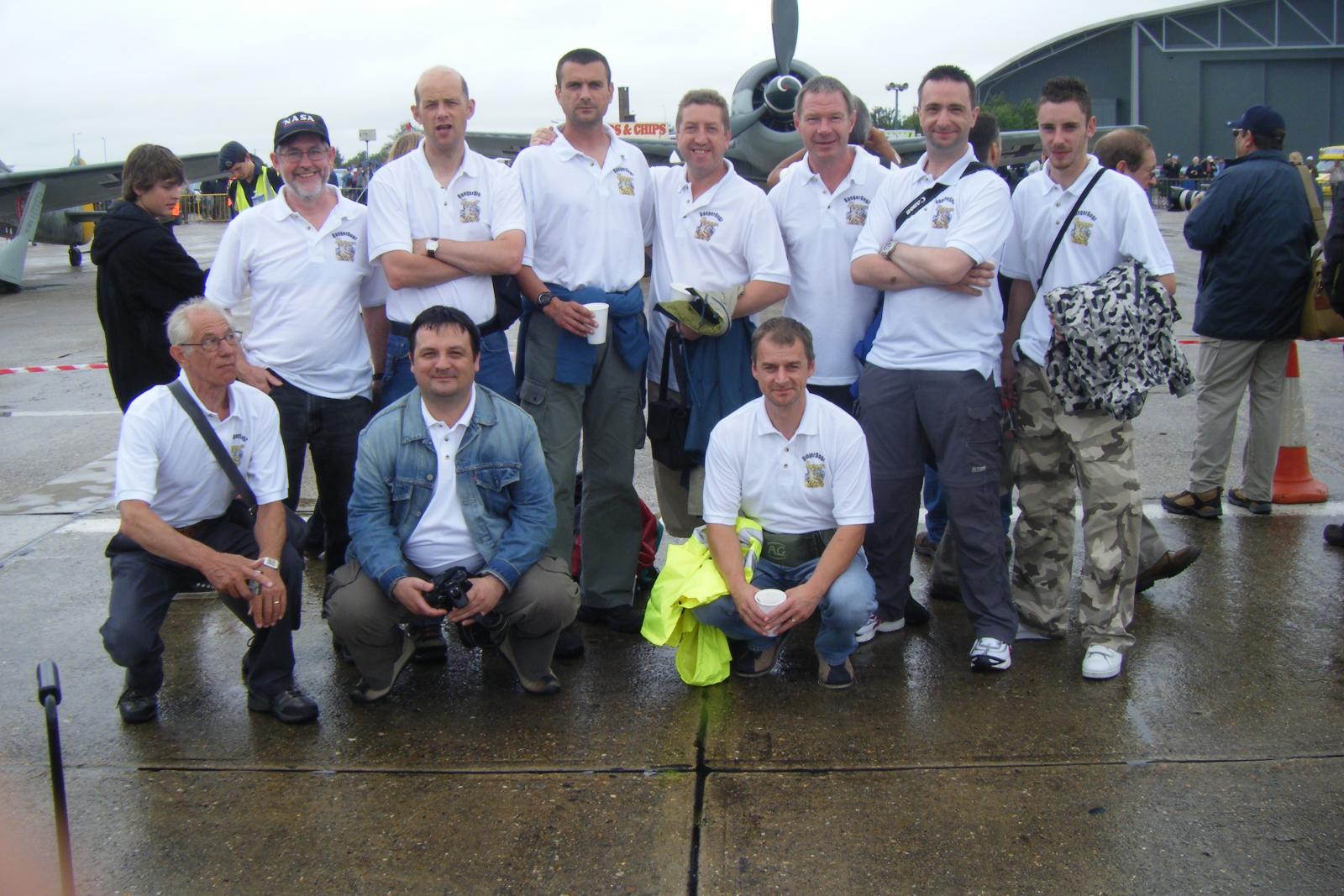 23-dogs_at_duxford.jpg