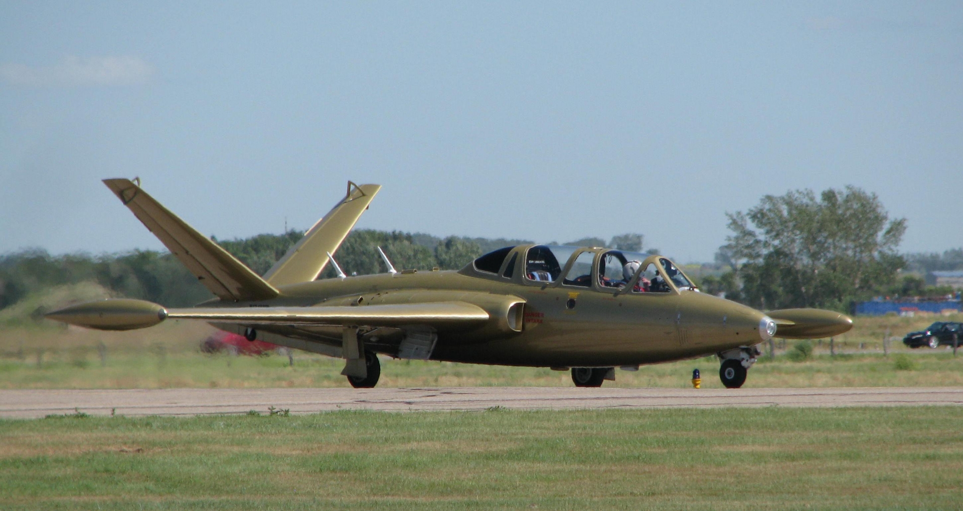 Fouga Magister taxying